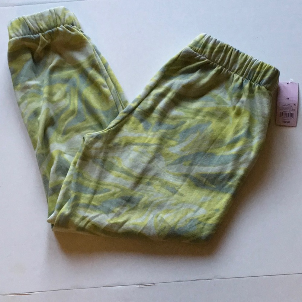 NWT Wild Fable Size M sweat pants New with Tag From Mystery Box